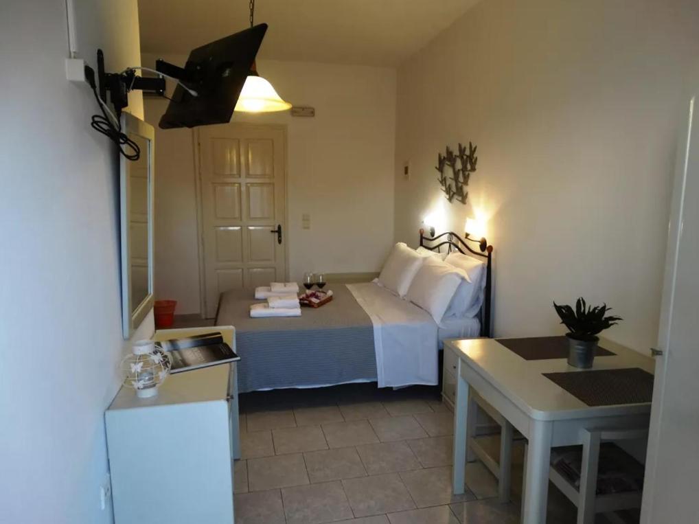 Aparthotel Castelopetra à Katápola Extérieur photo